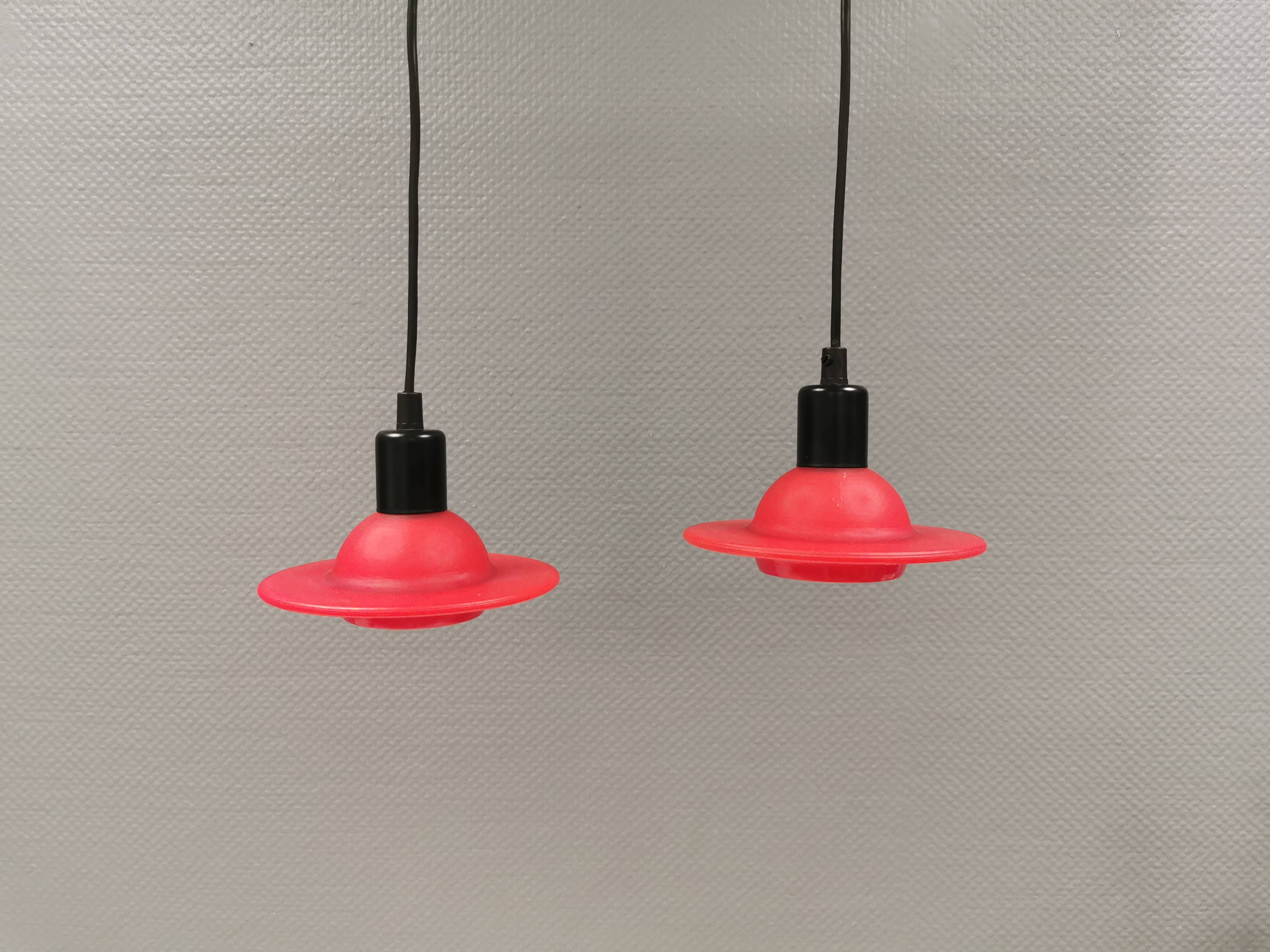 Red UFO glass lamps from the early 90s, Danish and made by Design Light