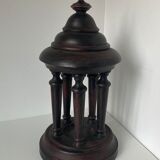 Indoor photophore in the shape of a Temple of Love