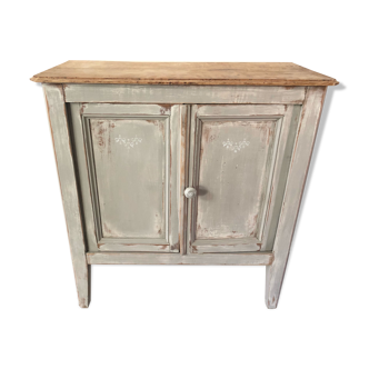 Small storage cabinet