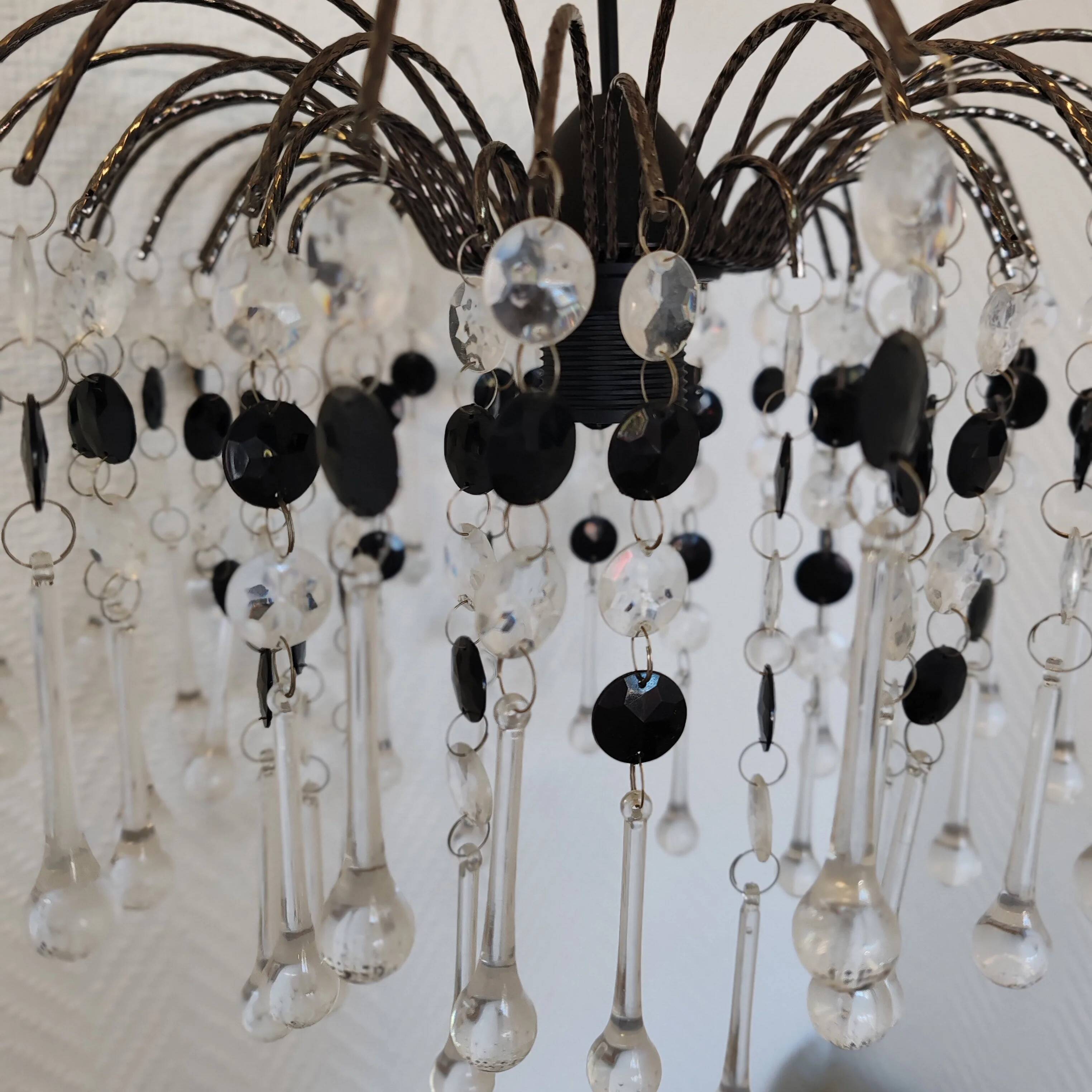 Chandelier with pendants