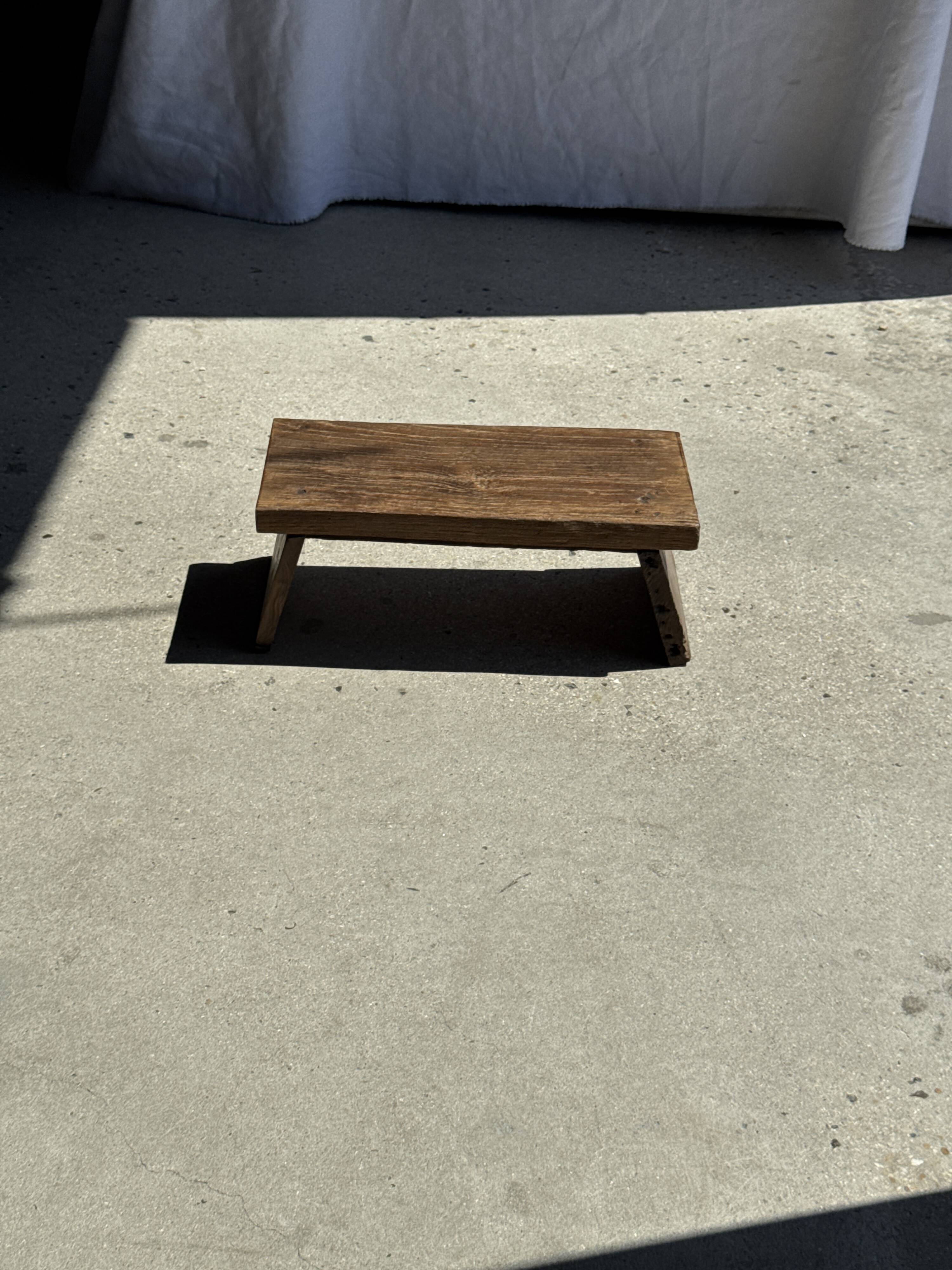 Small low bench in old teak from Indonesia H16 L39