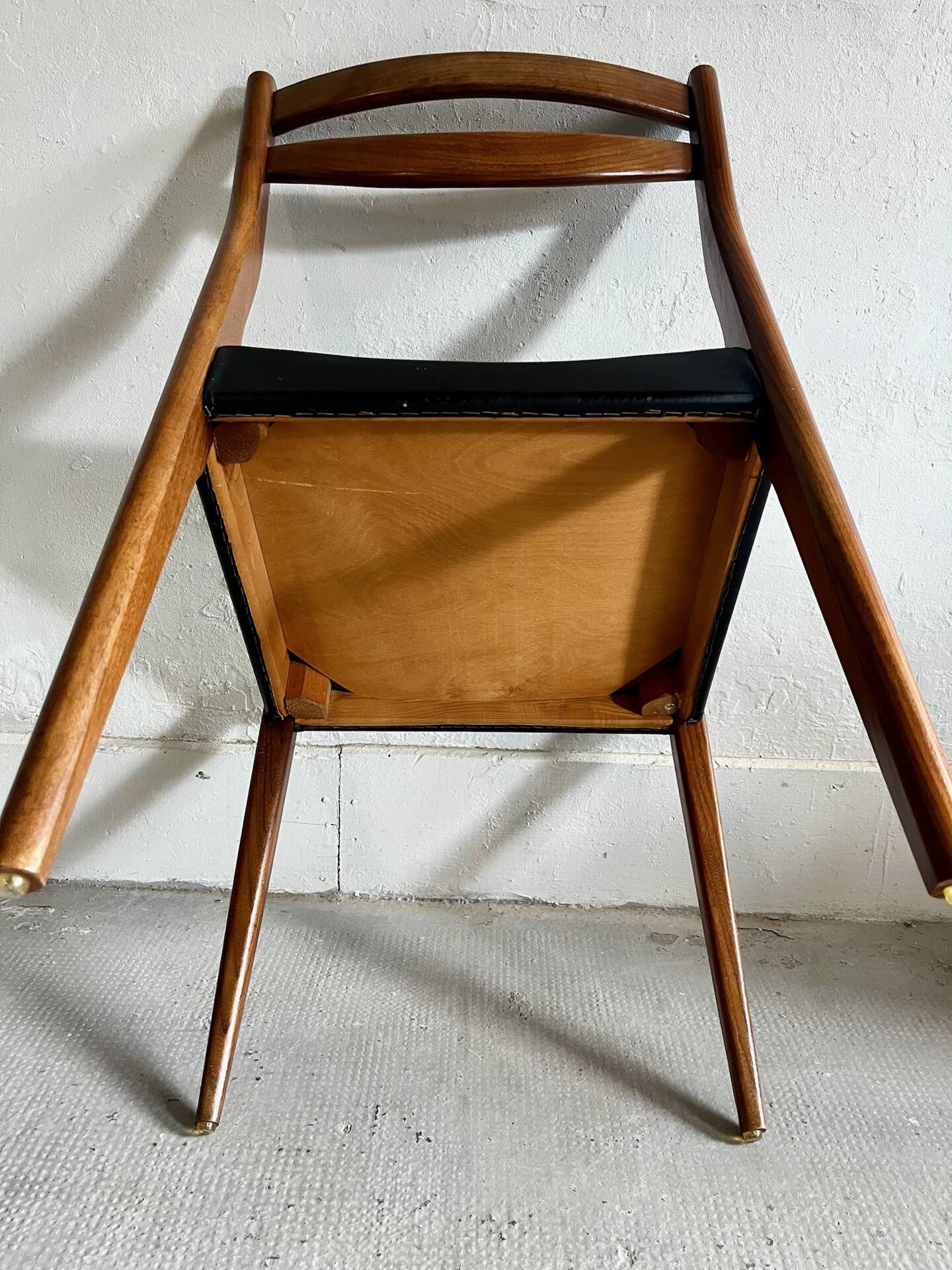 Scandinavian teak and faux leather chairs - set of 6