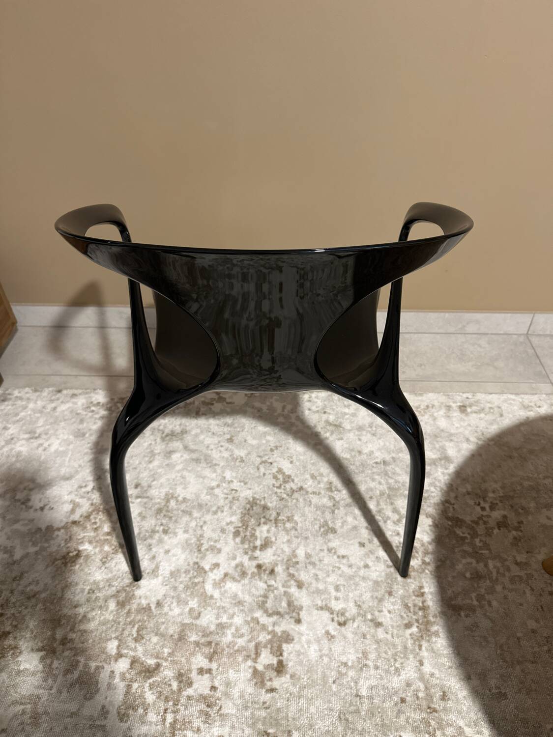 4 AVA chairs, glossy charcoal, Roche Bobois