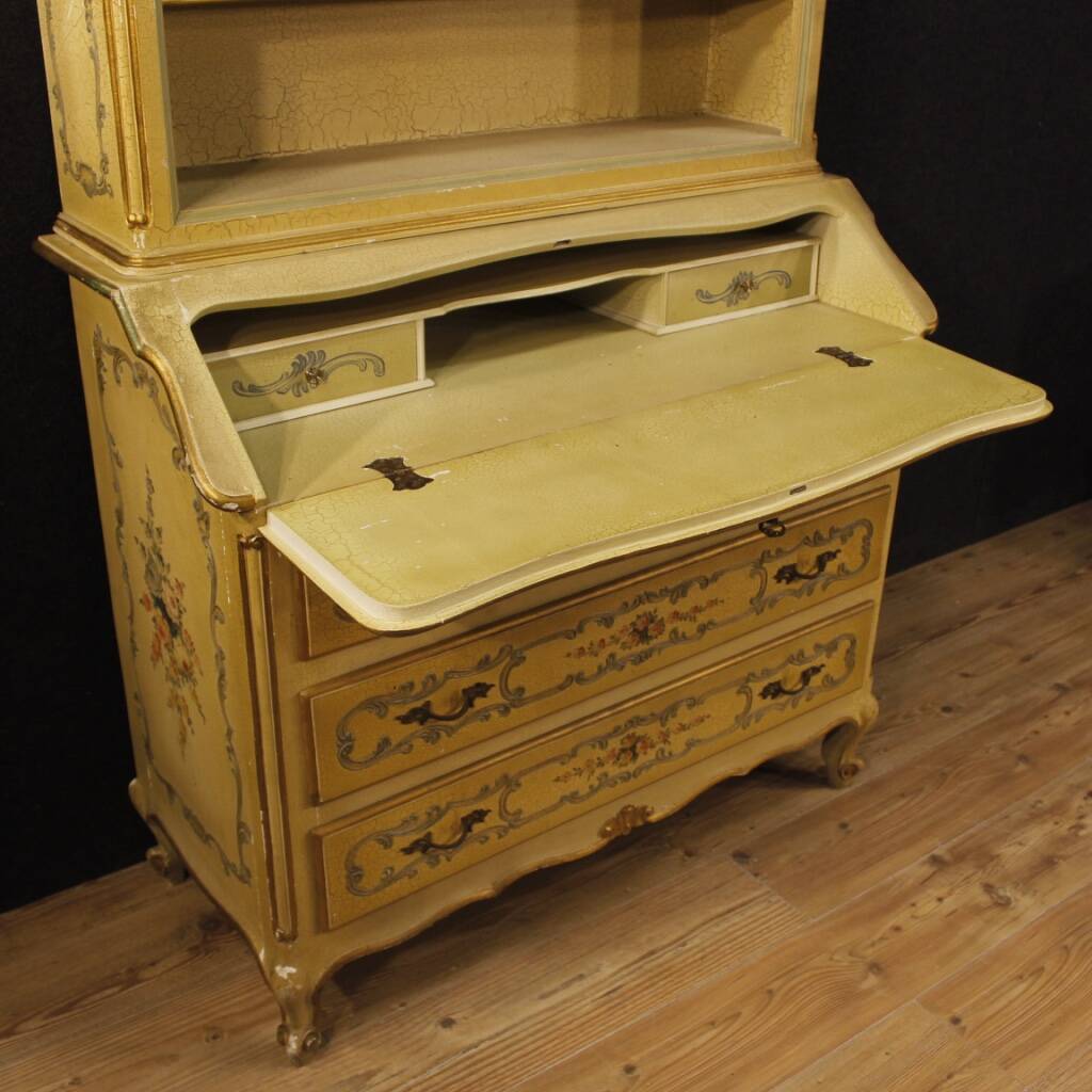 Trumeau vénitien en bois laqué et doré du XXe siècle