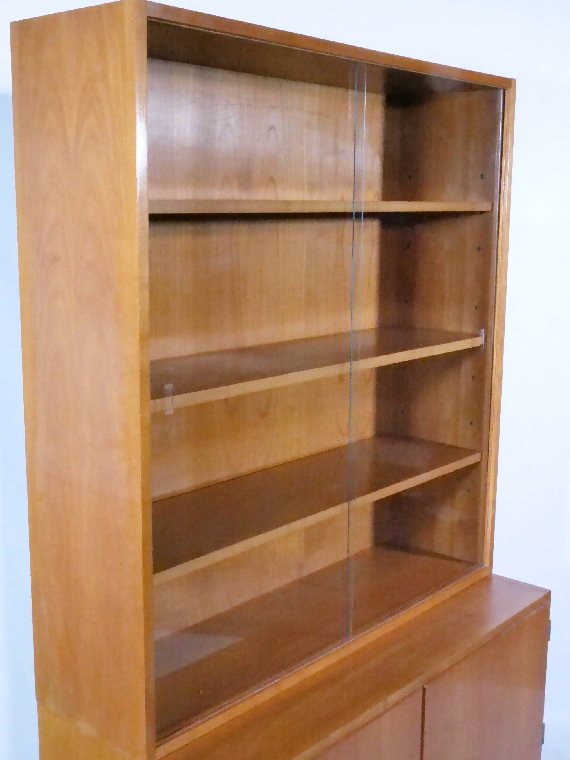 Buffet vitrine vintage en bois de cerisier, commode vintage, 1960