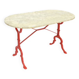 Bistro table