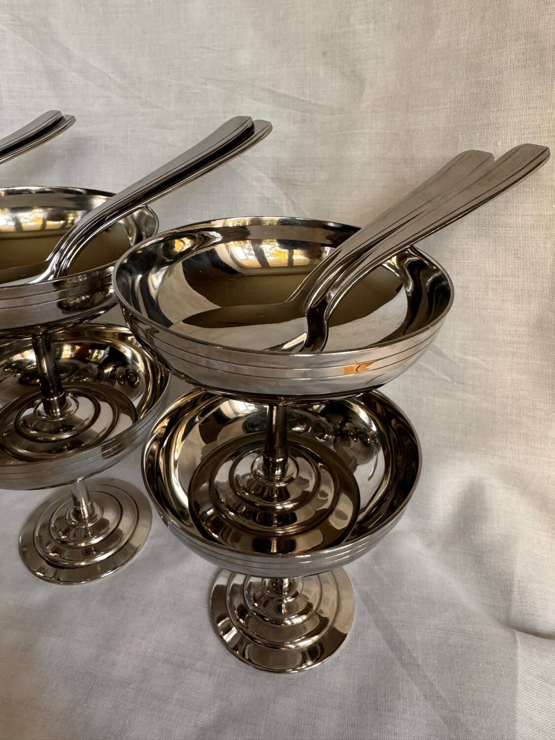 6 coupes à glace Letang Remy et 6 cuillères assorties