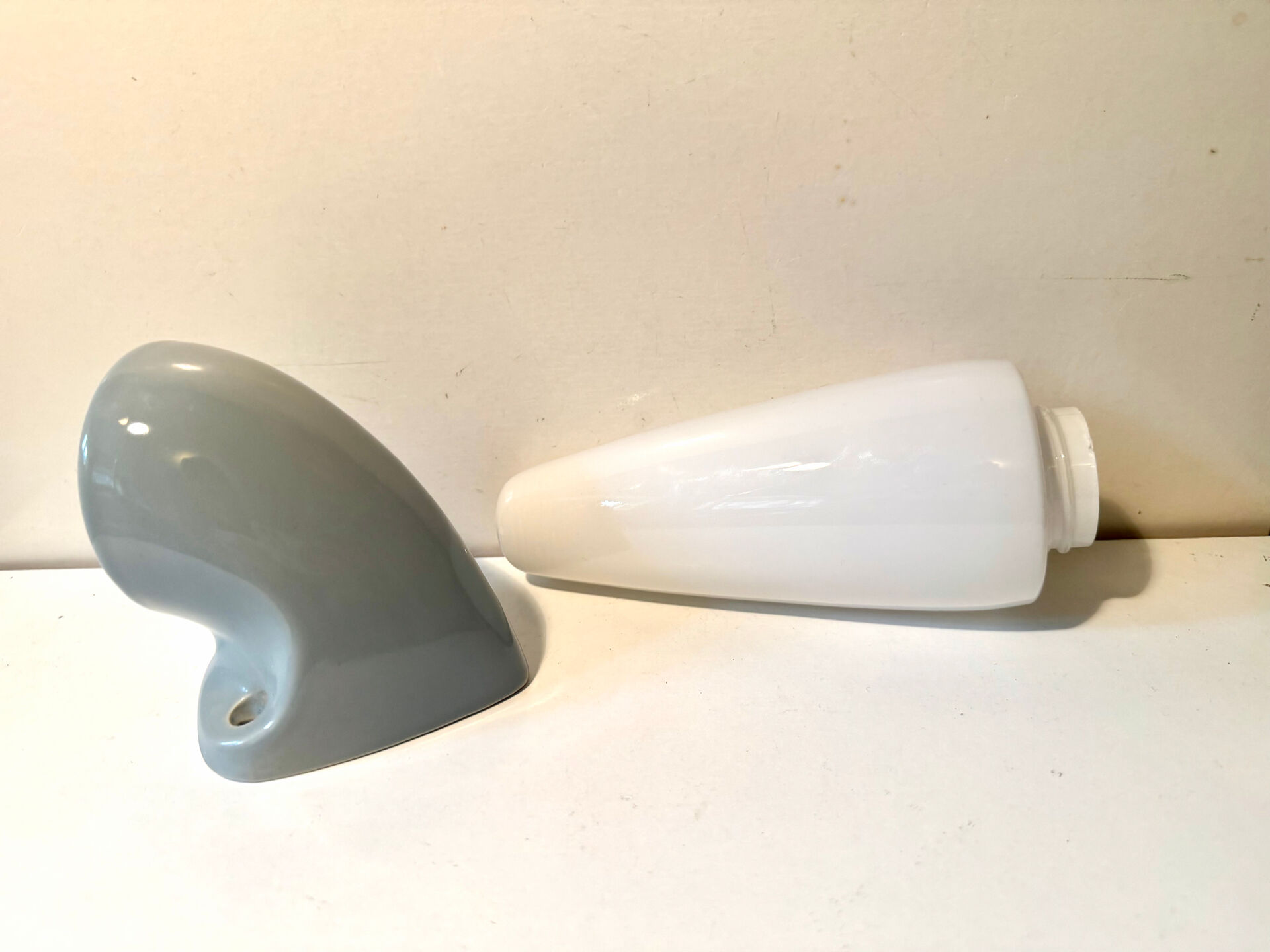 Swedish Design Vintage 1960’s Bathroom Lamp Sconce