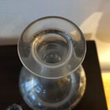 Carafe Baccarat and six matching glasses
