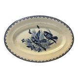 Old earthenware dish iron earth birds