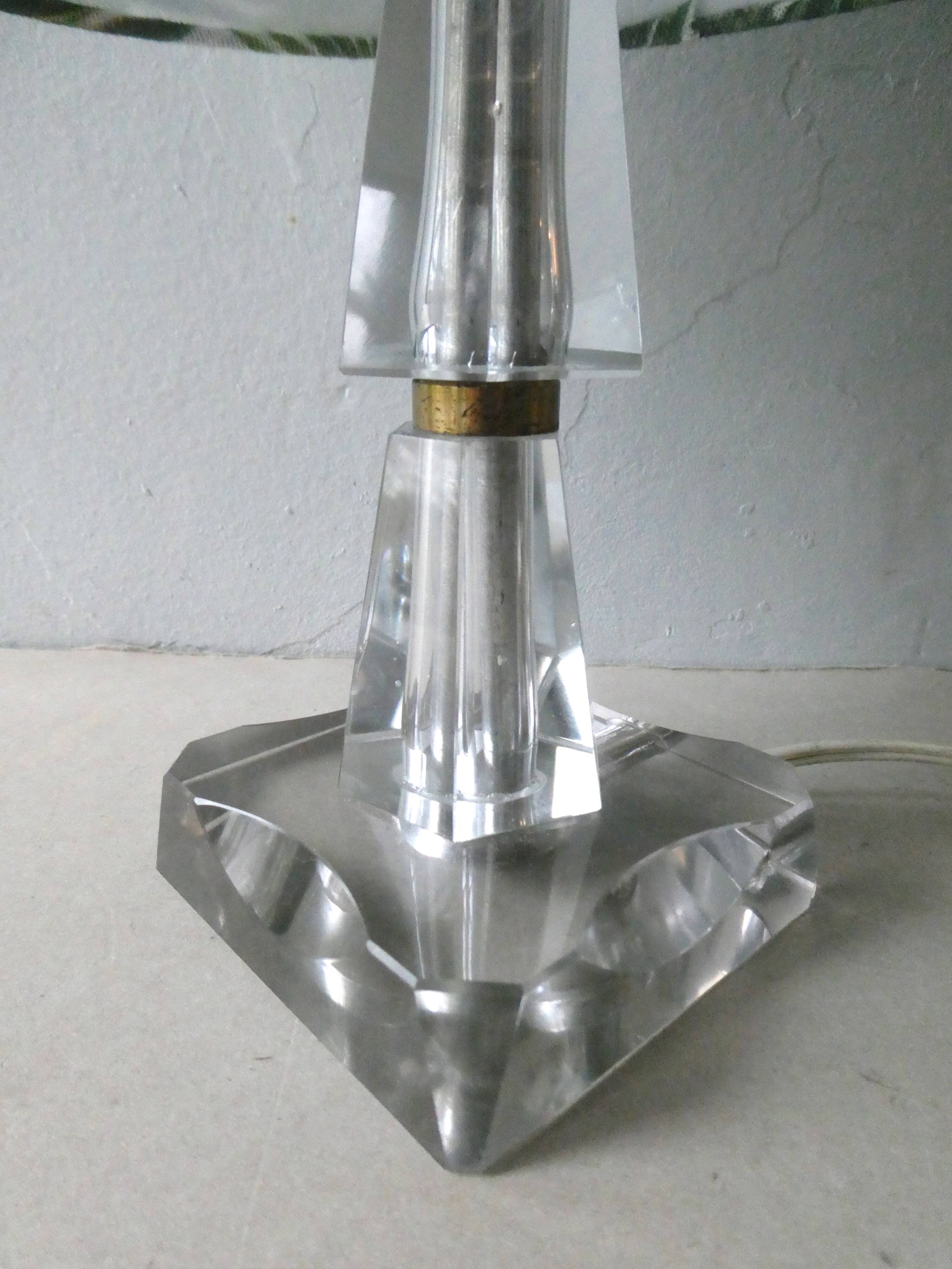 Lamp Art Deco glass and brass 40 years