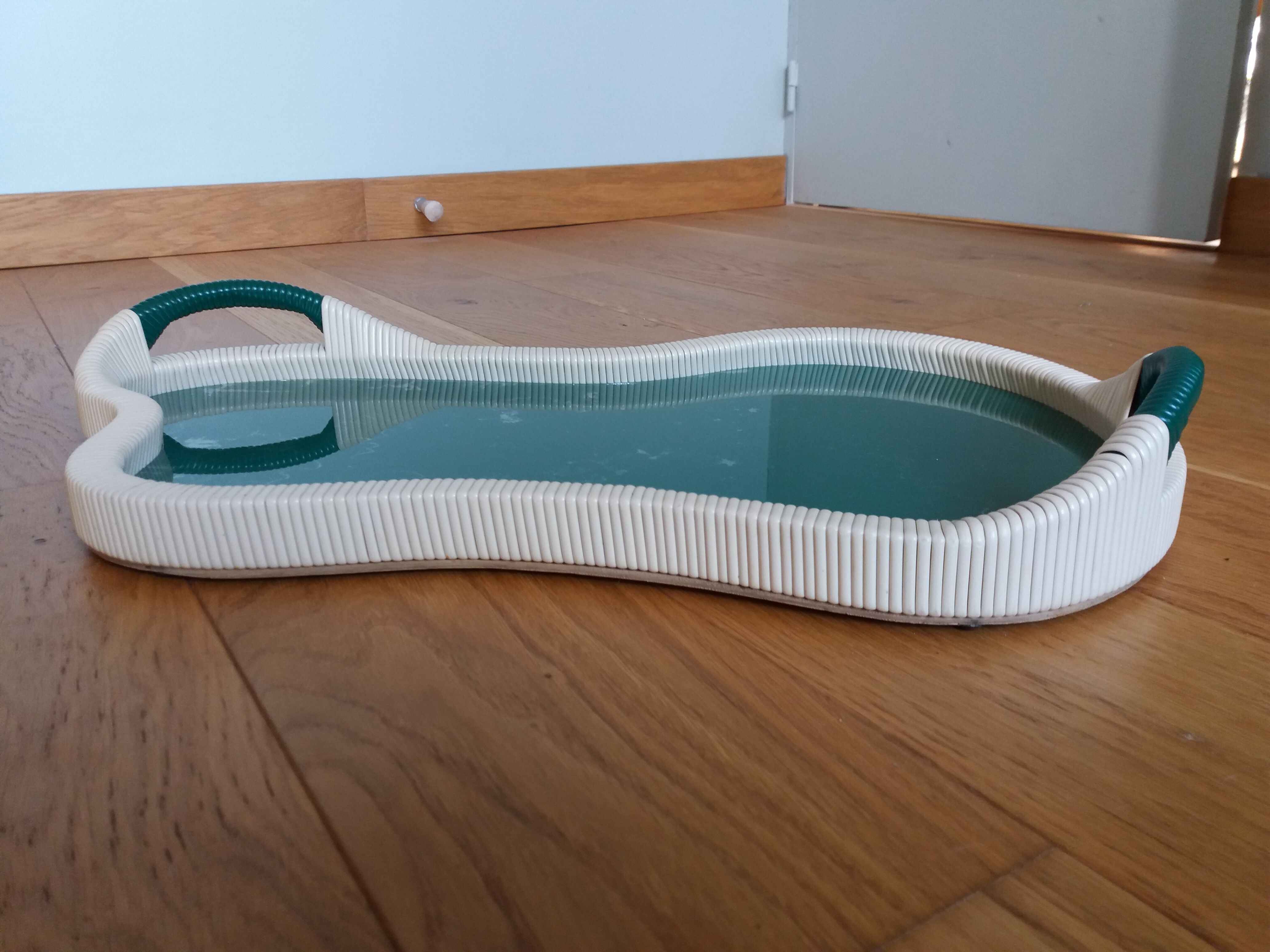 Scoubidou serving tray