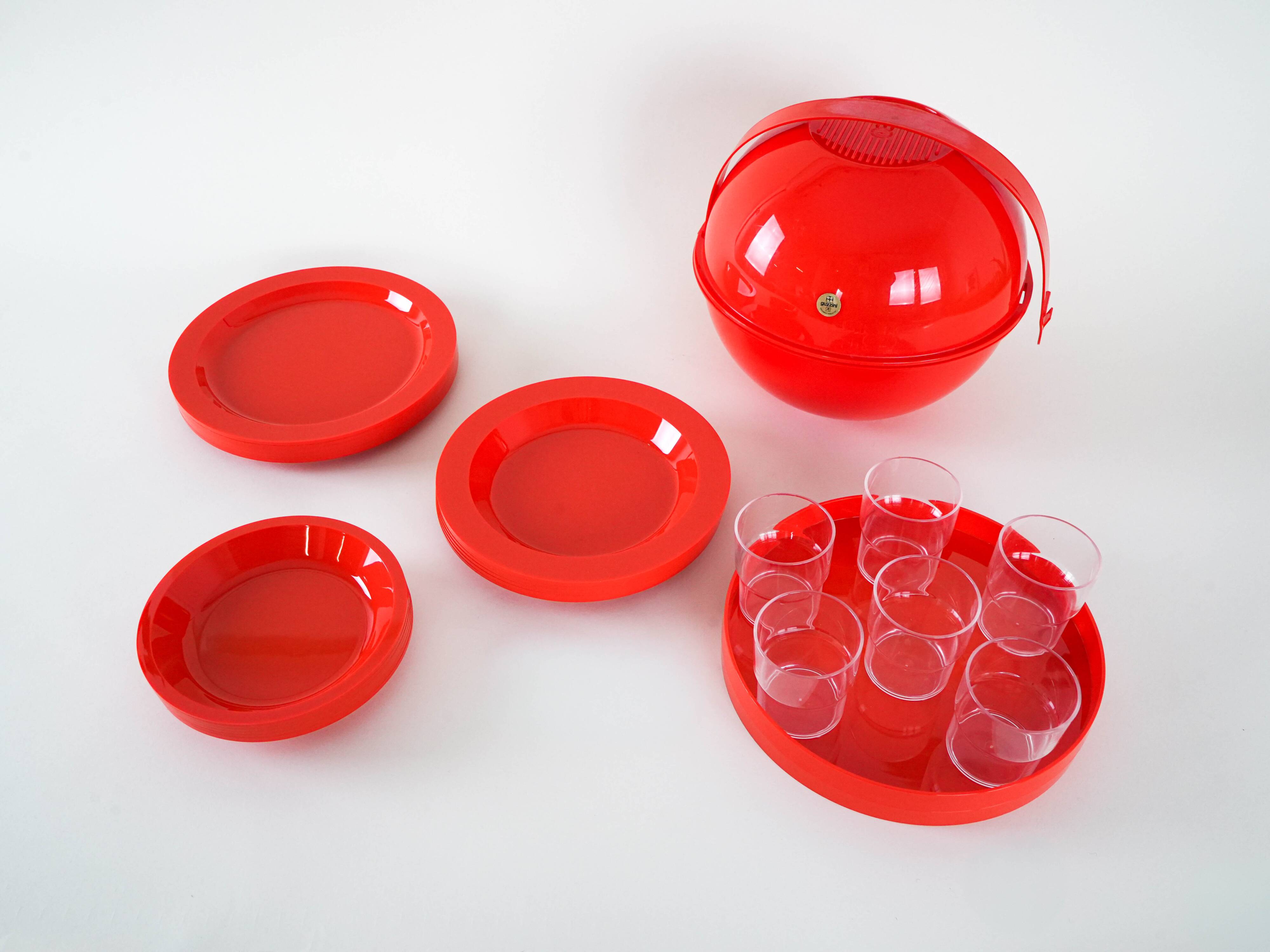 Picnic set, Italian design, 1970s, manufactured by Fratelli Guzzini