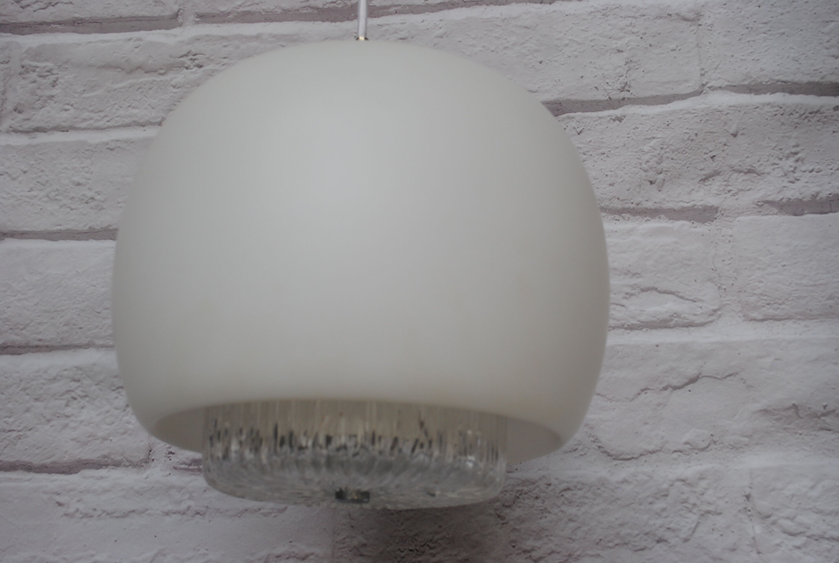 Vintage glass suspension