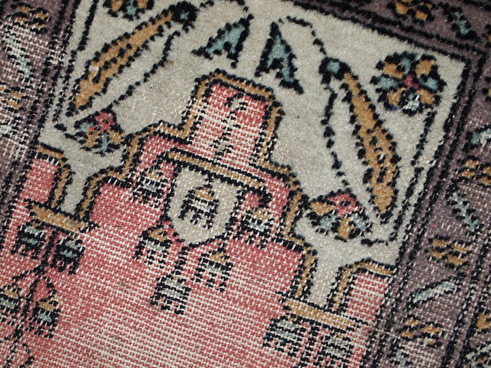 Tapis de Prière Vintage Bukhara en Laine, Années 1950, Pièce Authentique