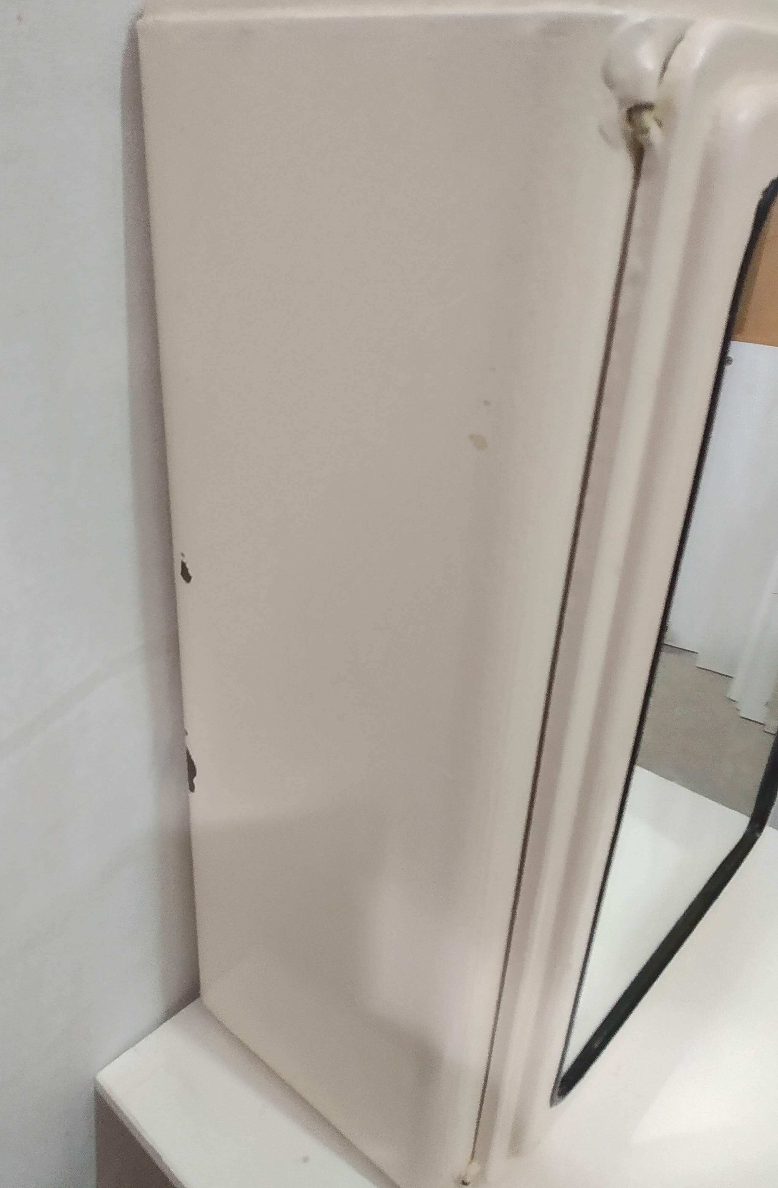 Armoire de salle de bain métal, années 50