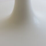 Oval white tulip dining table by Maurice Burke for Arkana 1960