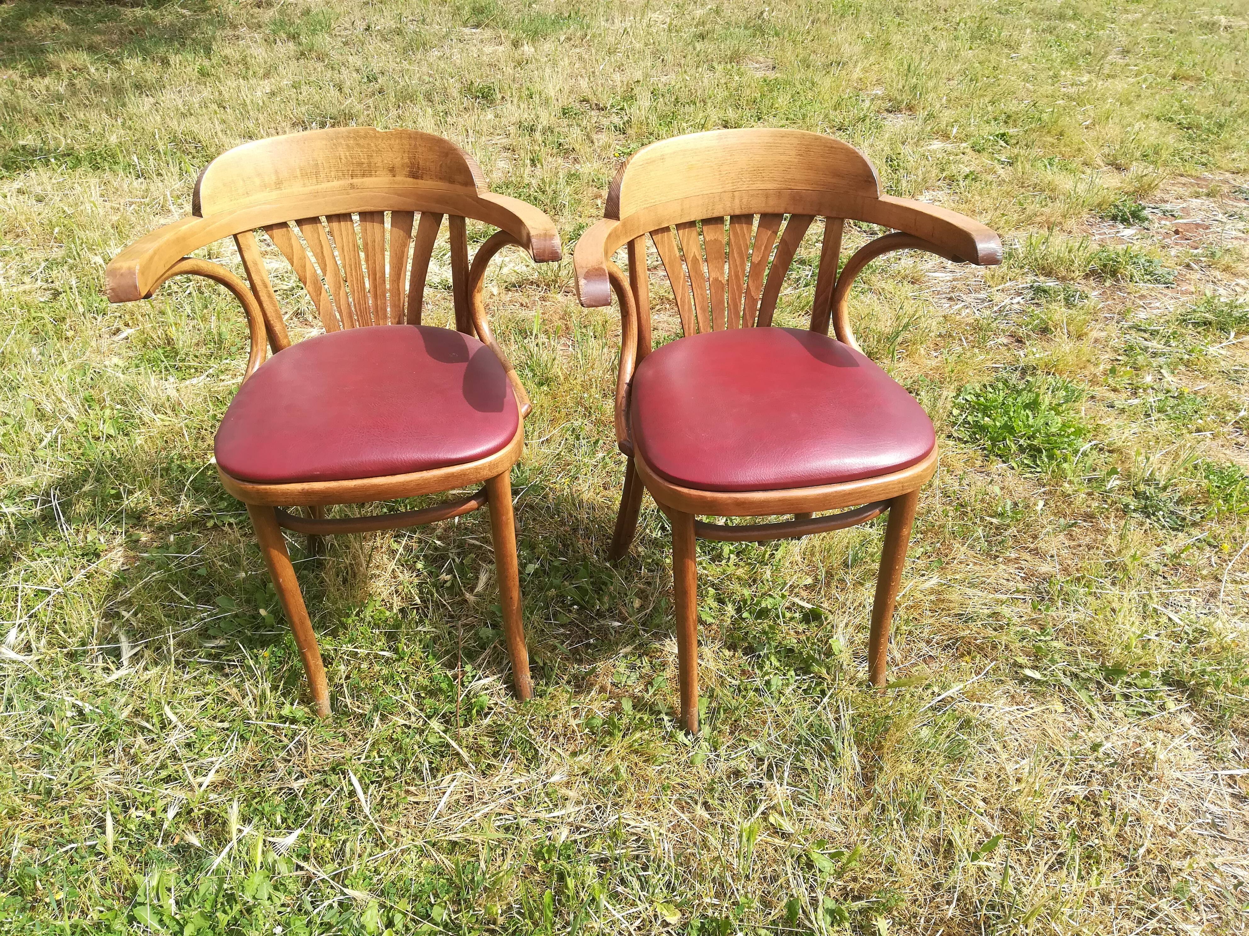 Set of 41 bistro chairs seated red skaï