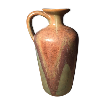Sandstone vase of Pont-des-Vernes signed Maïténa