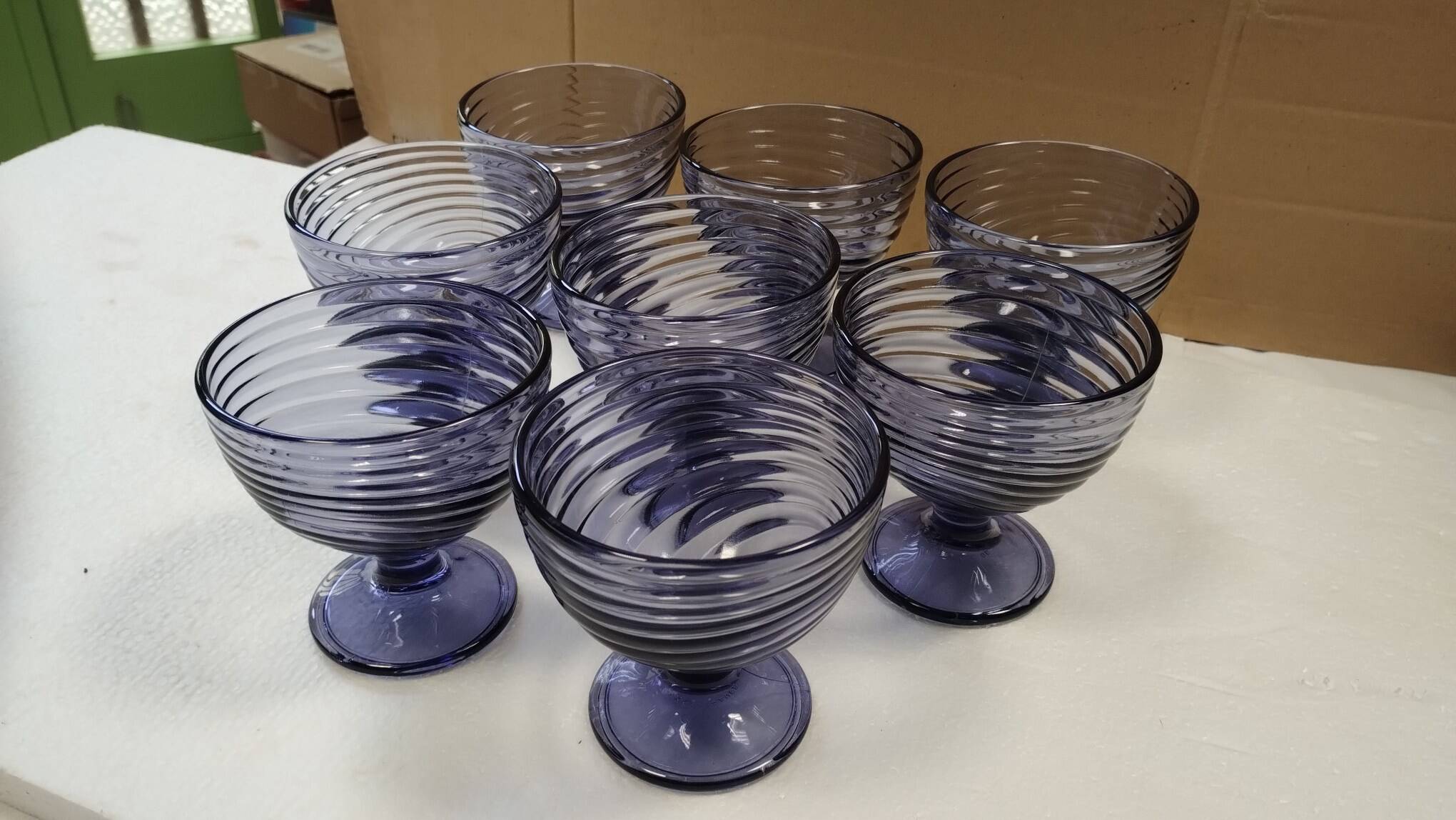 Set of 4 ARC Vintage Swirl Glass Dessert Cups
