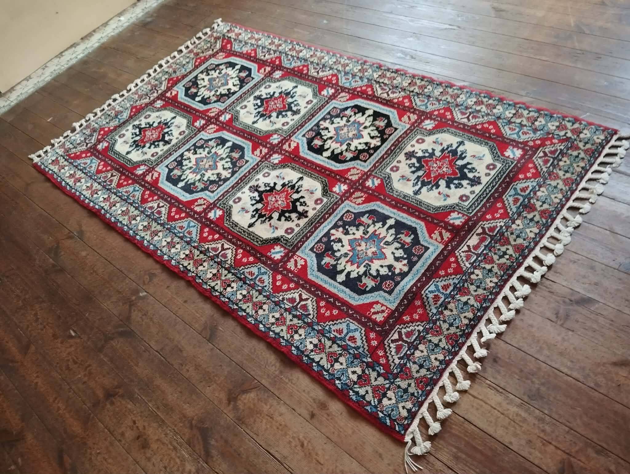 Handmade Berber Carpet Fes 207x124cm