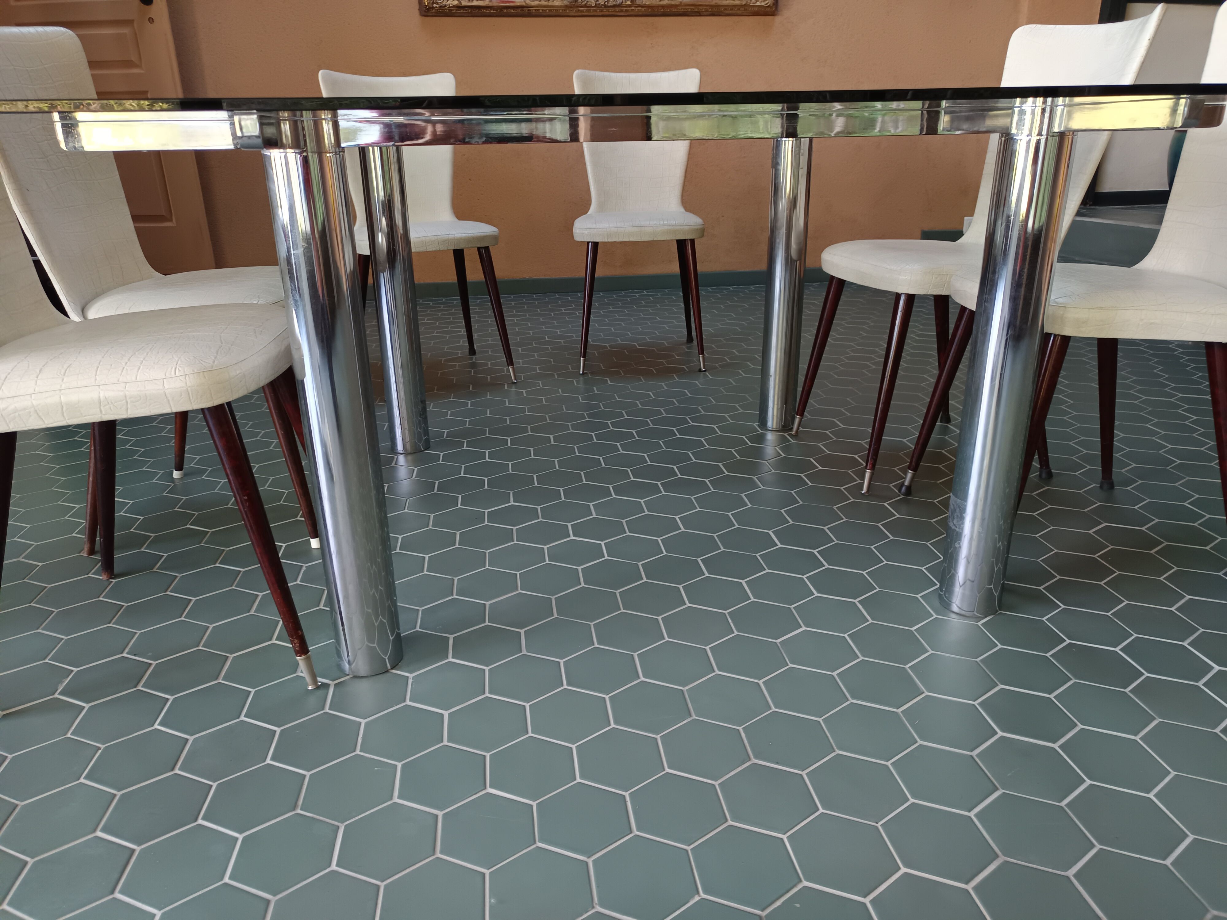 Table design en verre et métal