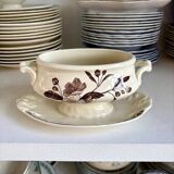 Creil & Montereau brown ironstone sauceboat