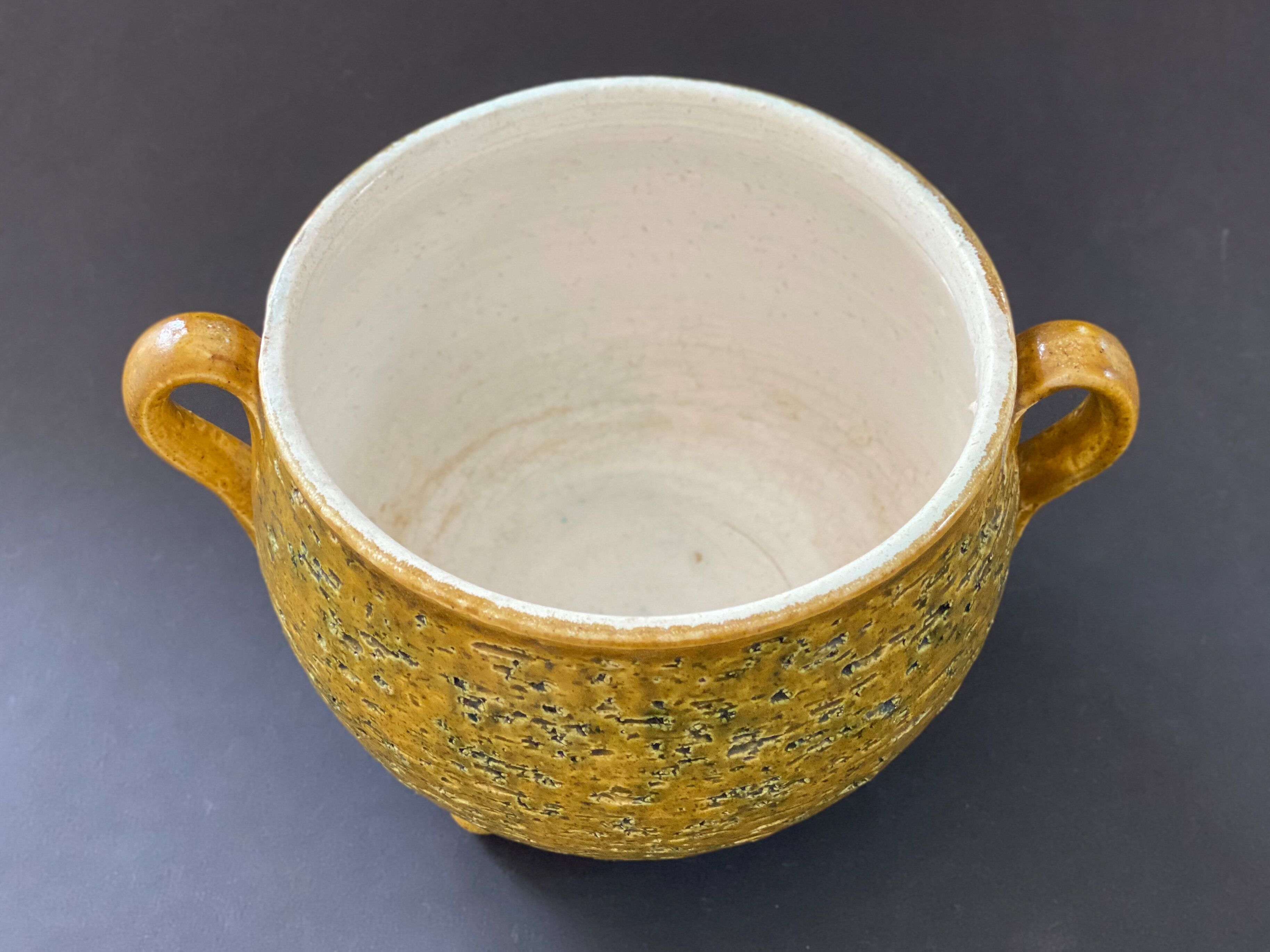 Vintage ceramic planter / flower pot / bowl