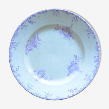 Dish from the Longwy Manufactory, from the Hanoi collection