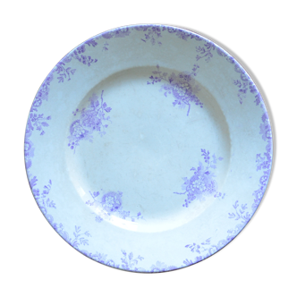 Dish from the Longwy Manufactory, from the Hanoi collection