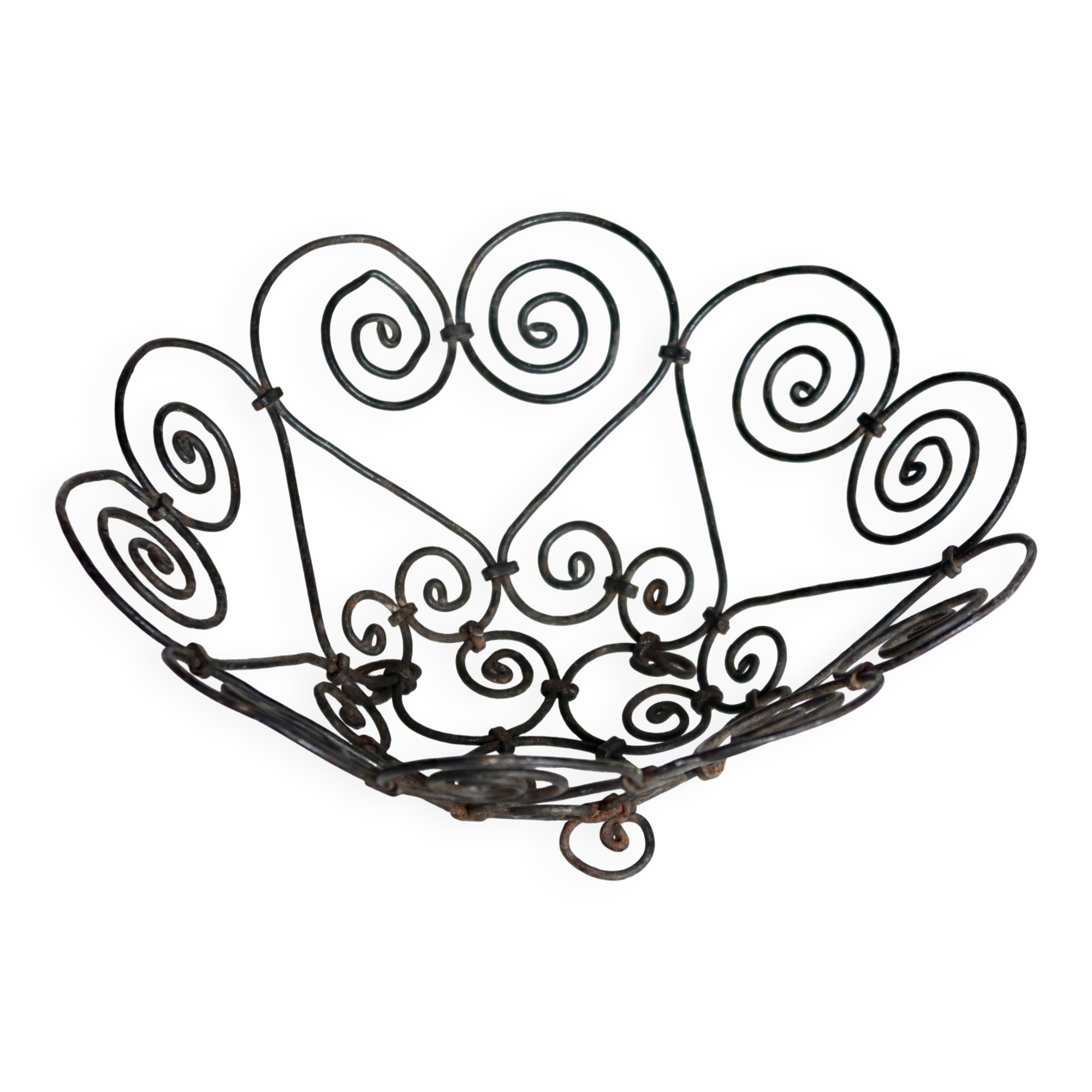 Vintage black metal basket with swirls – Decorative wire salad bowl