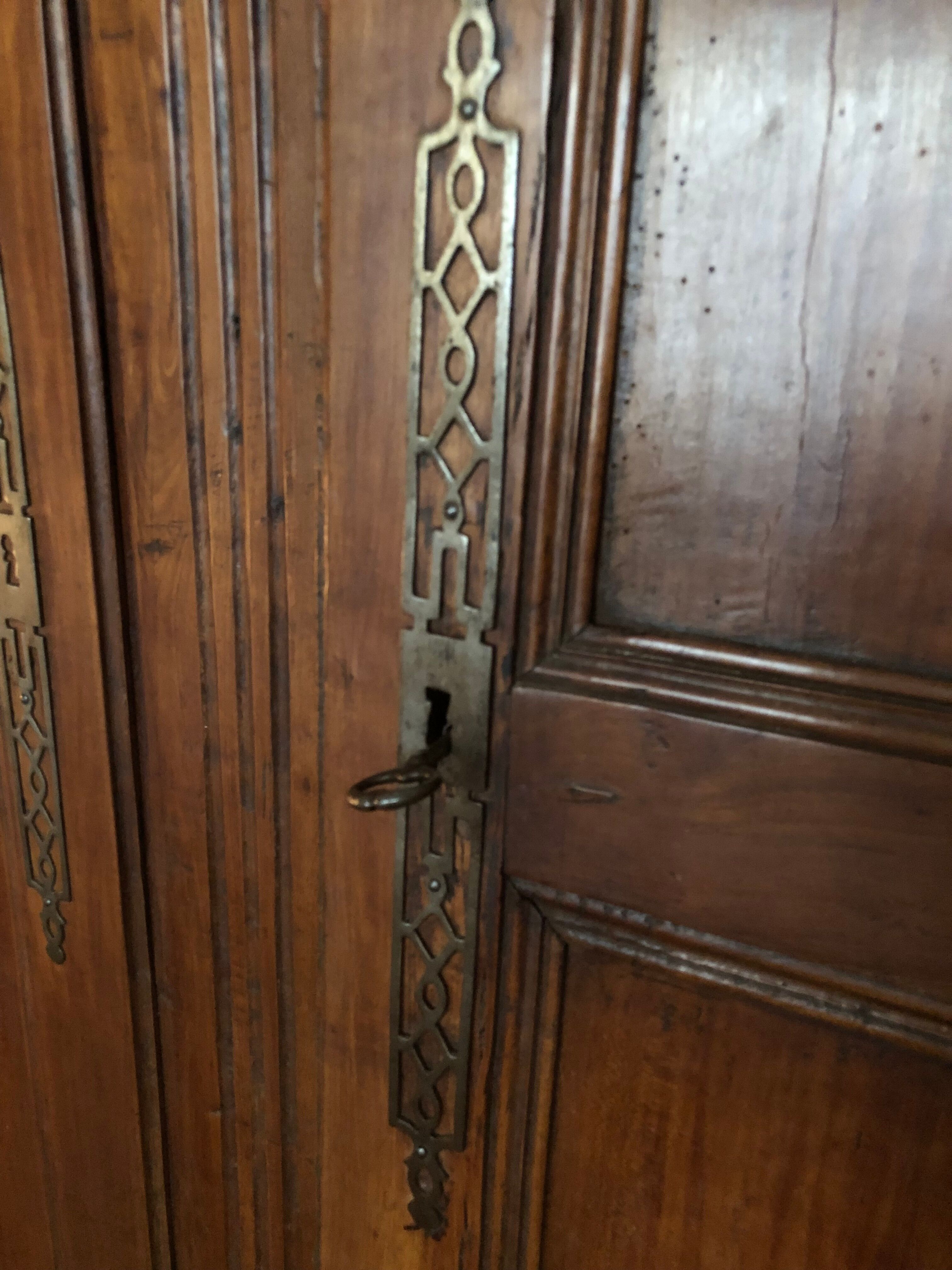 Armoire Ancienne