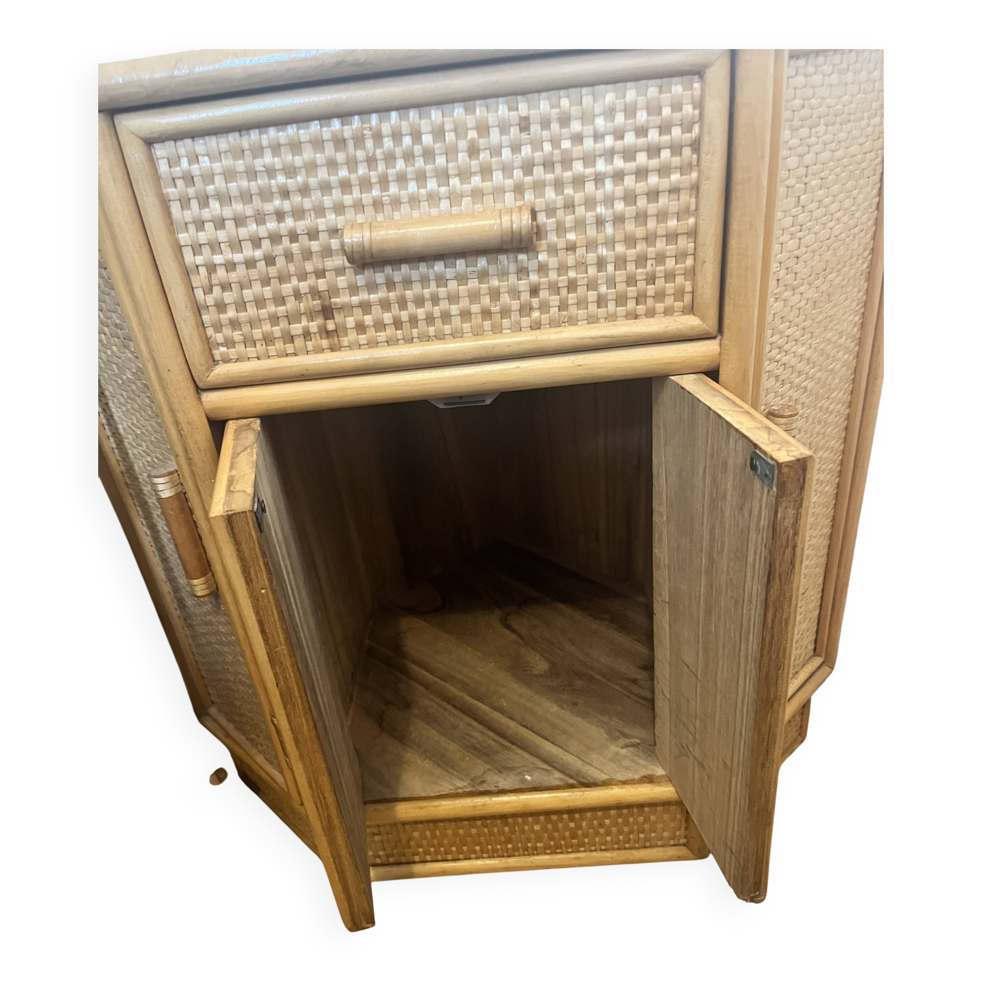 Corner rattan furniture