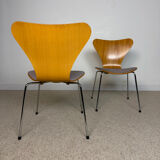 Pair of chairs Series 7 – Arne Jacobsen for Fritz Hansen