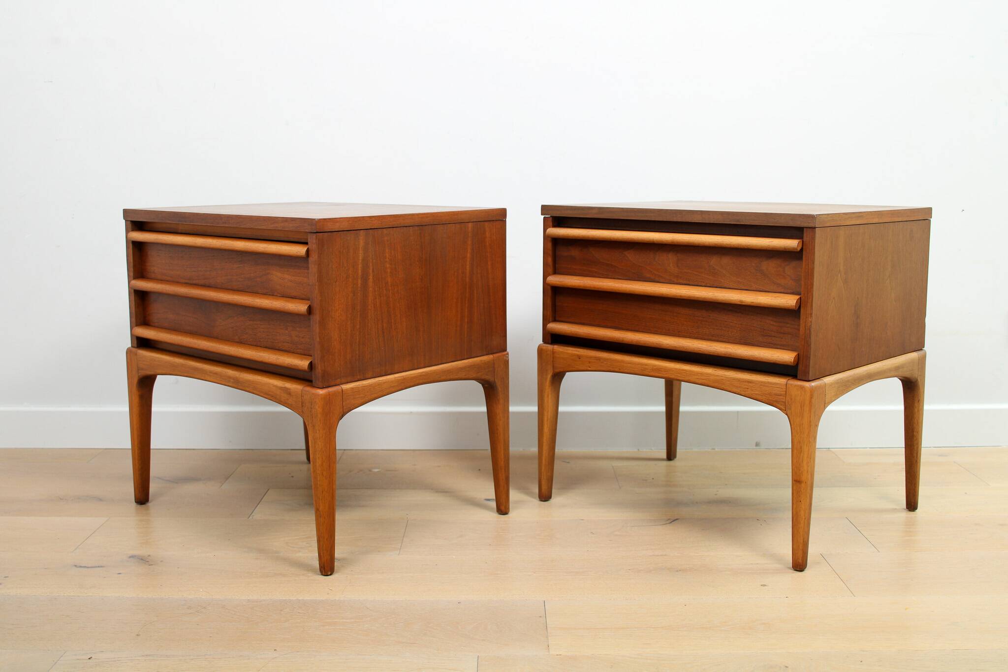 A pair of Vintage Mid-century style Lane 'Rhythm' bedside tables in walnut