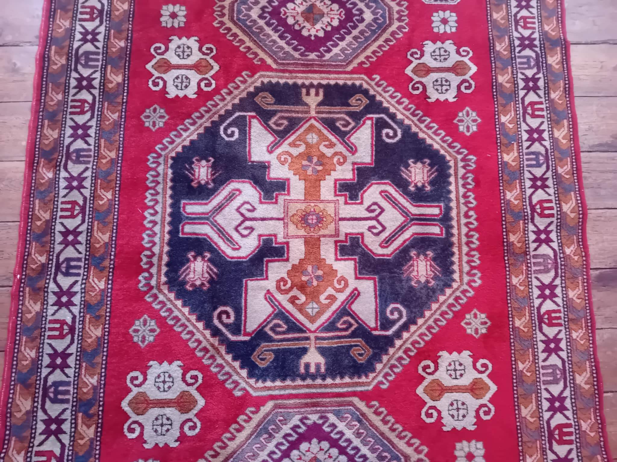 Handmade Kazak Caucasian Rug 250x177cm
