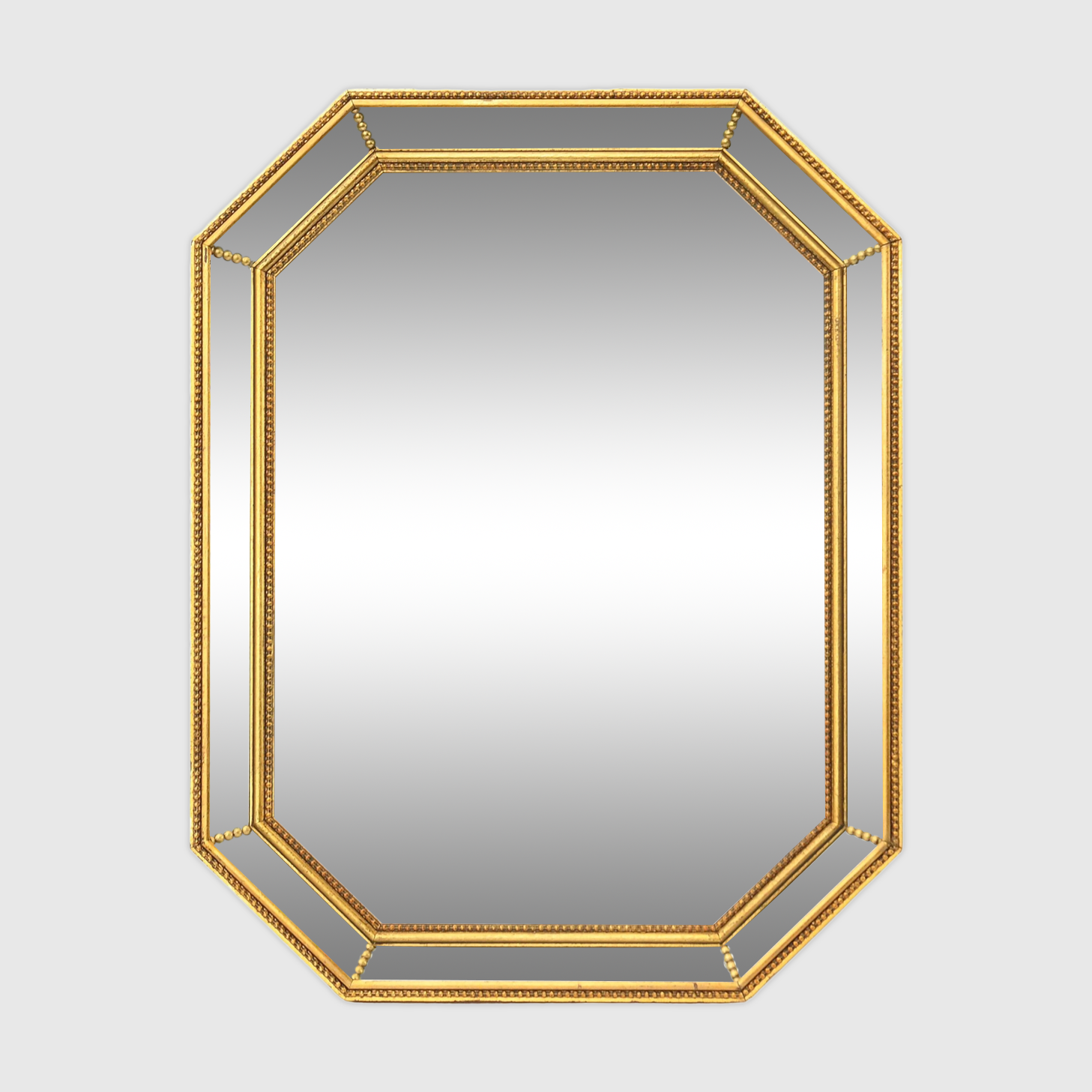 Pareclosed mirror 83.5 x 63 cm