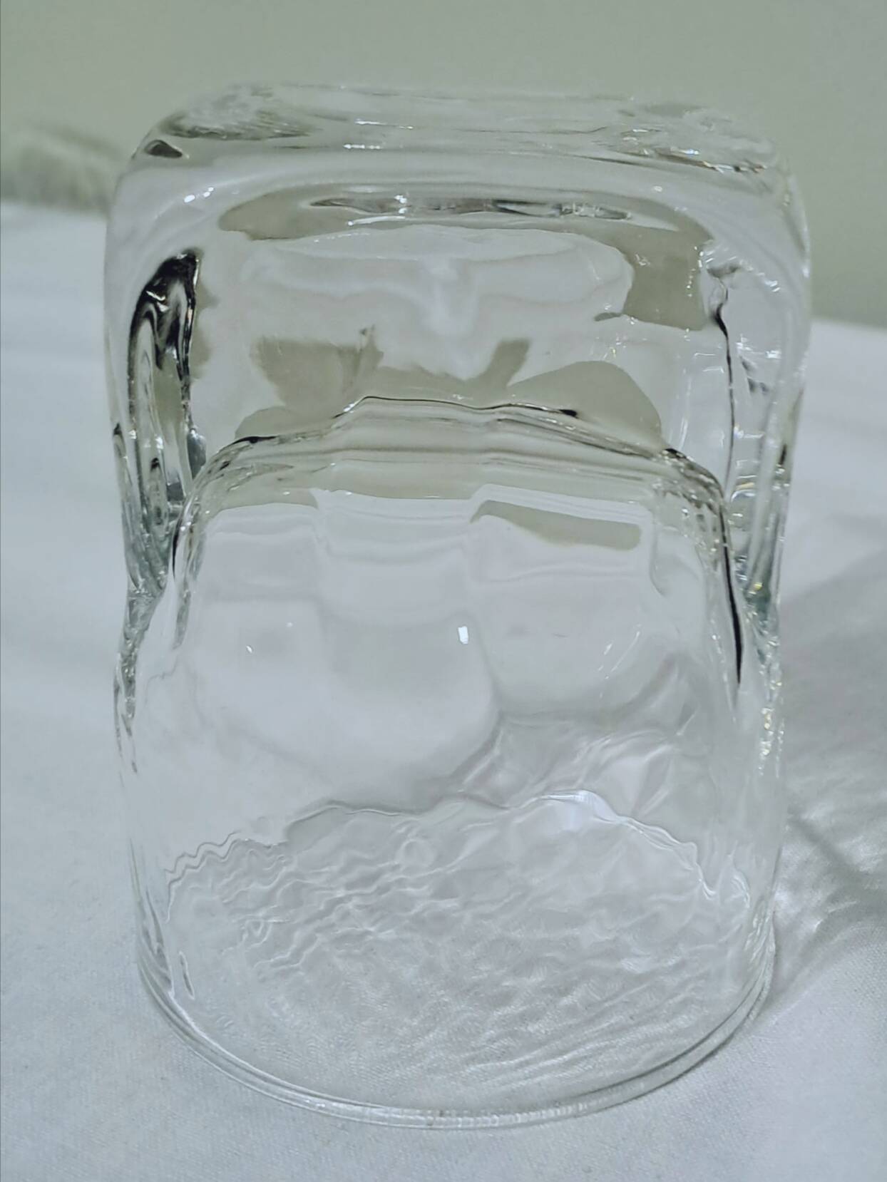 Set of 2 large whiskey glasses