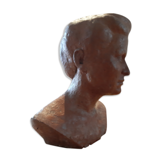 Bust woman of the 50s in terracotta