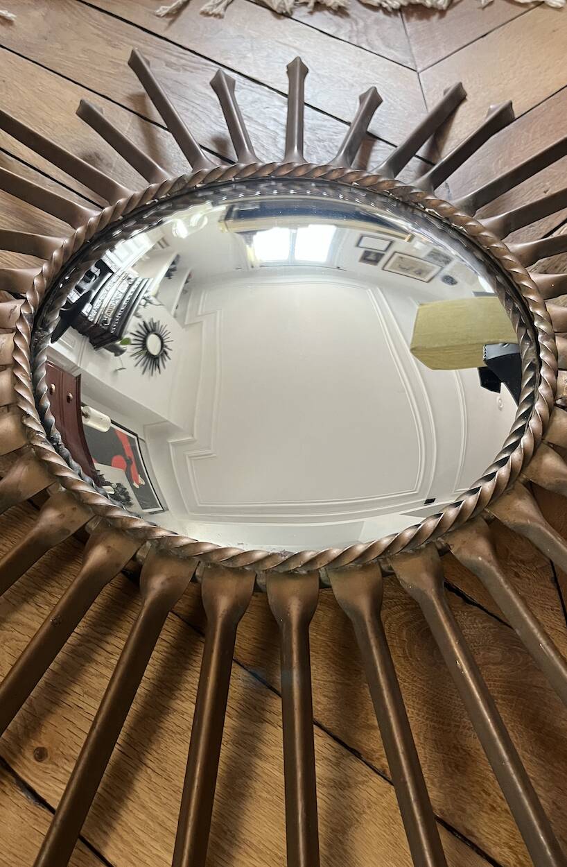 Chaty witch's eye sun mirror in Vallauris