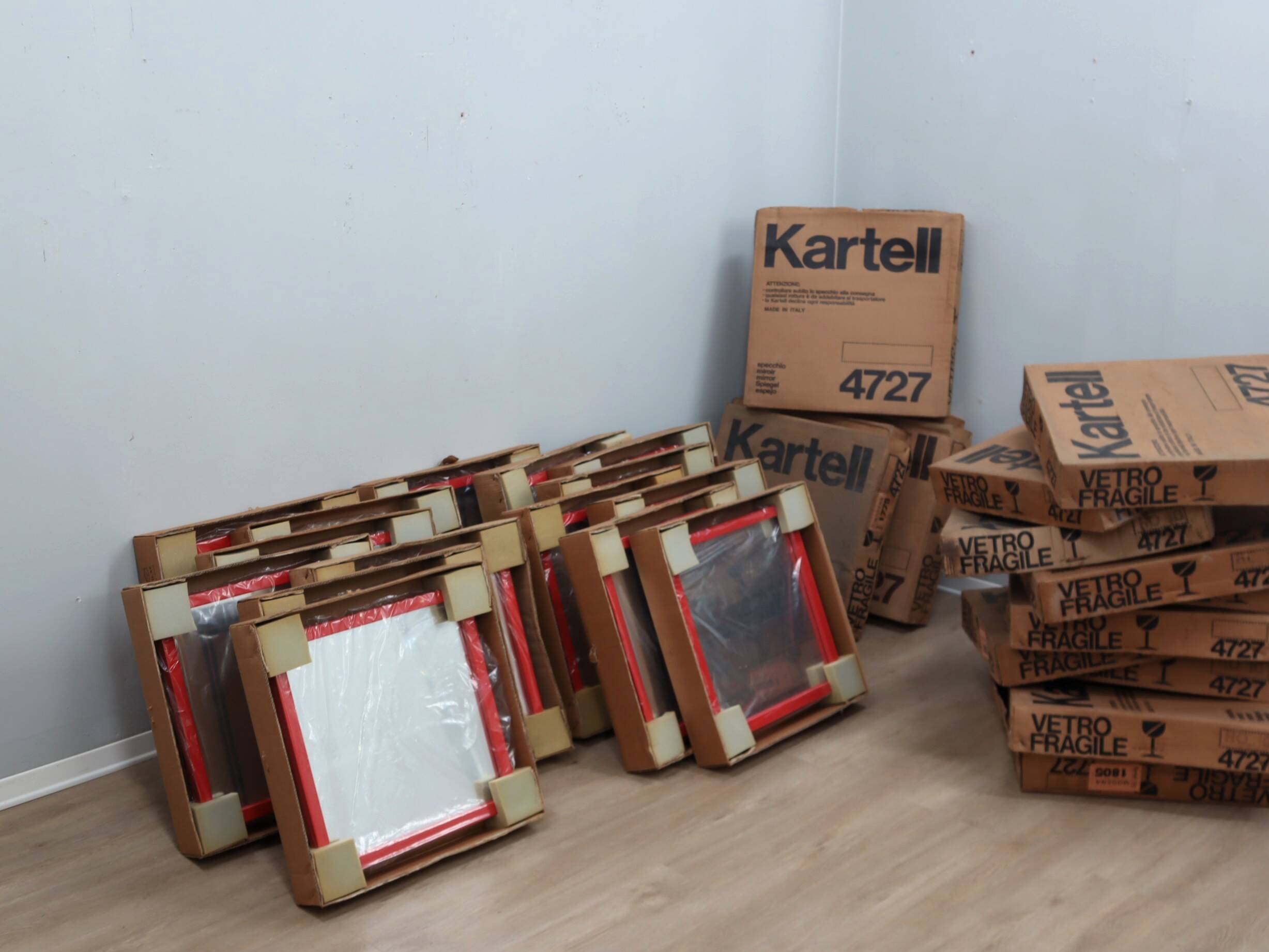1970s Anna Castelli Ferrieri for Kartell Mod. 4727 Red Mirror