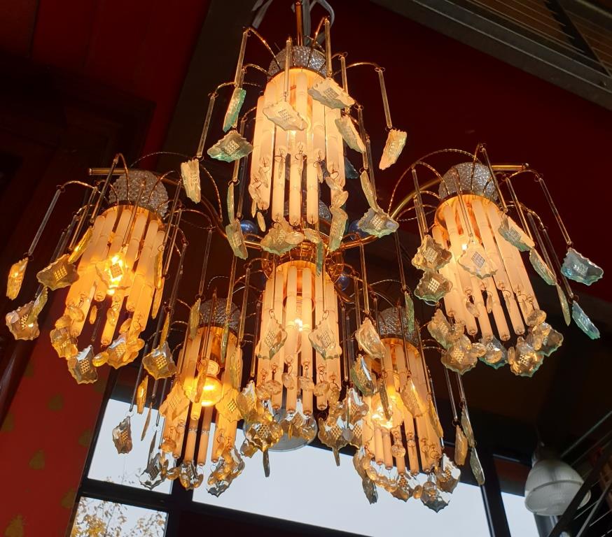 Vintage fountain chandelier glass and plexiglass