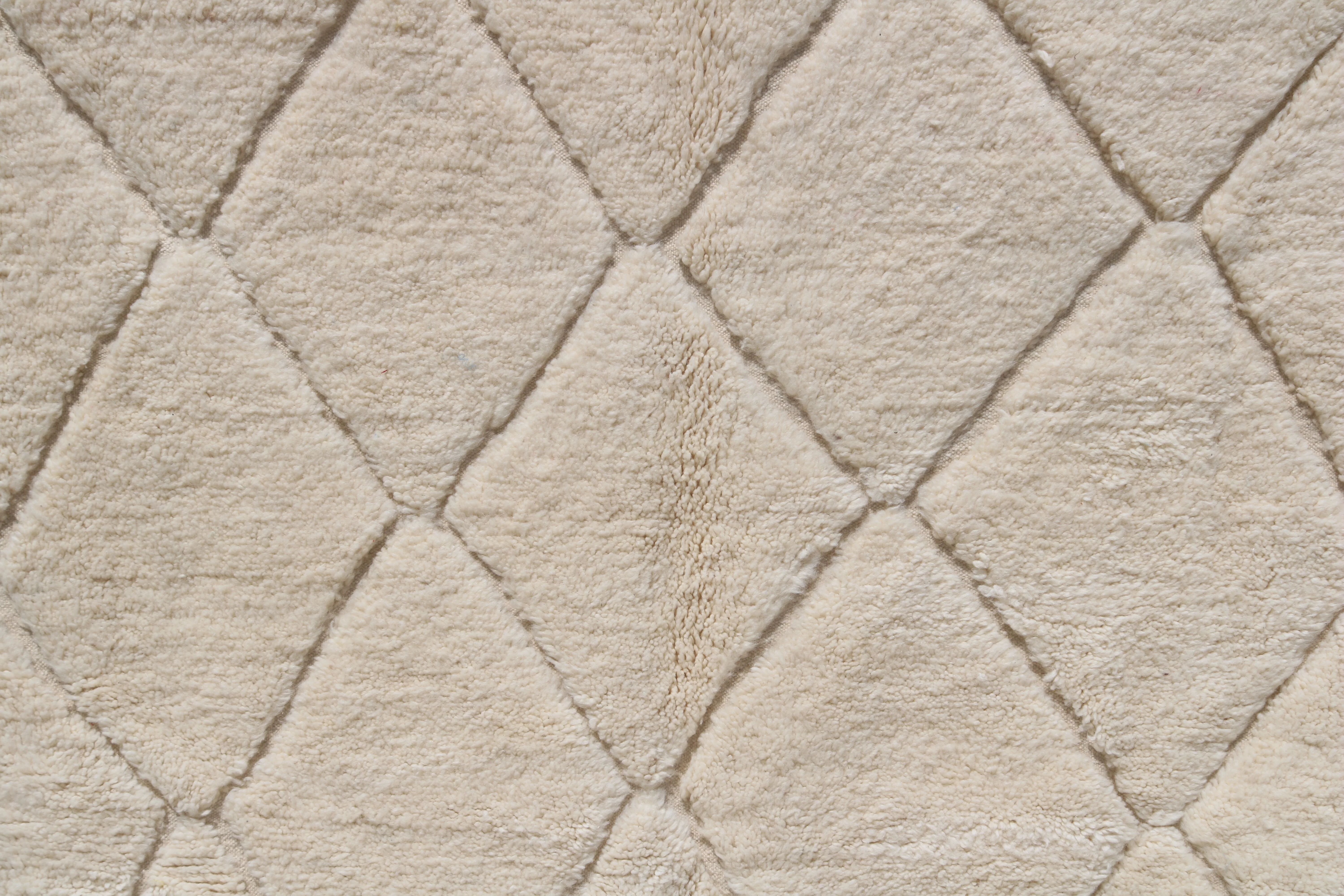 Beni Ouarain rug, 250 x 160 cm - AZ832