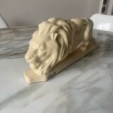 Fontinelle crackled ceramic walking lion