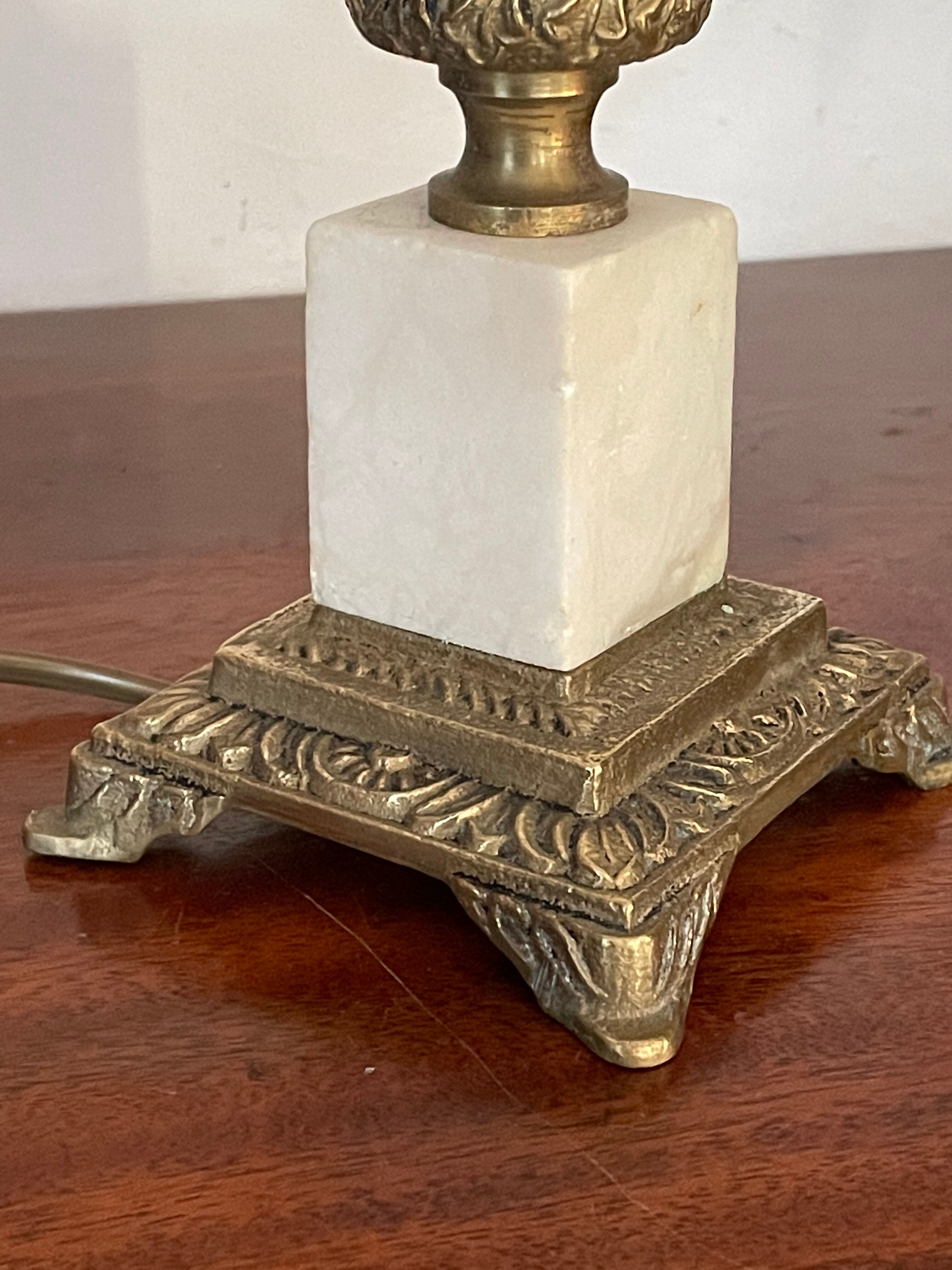 Paire de pieds de lampe marbre et laiton