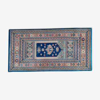 Tapis fabrication européenne 117 x 61 cm