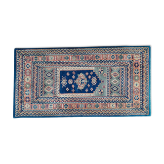 Mechanical carpet European manufacture 117 x 61 cm