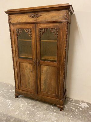 Bibliothèque antique, années 1880