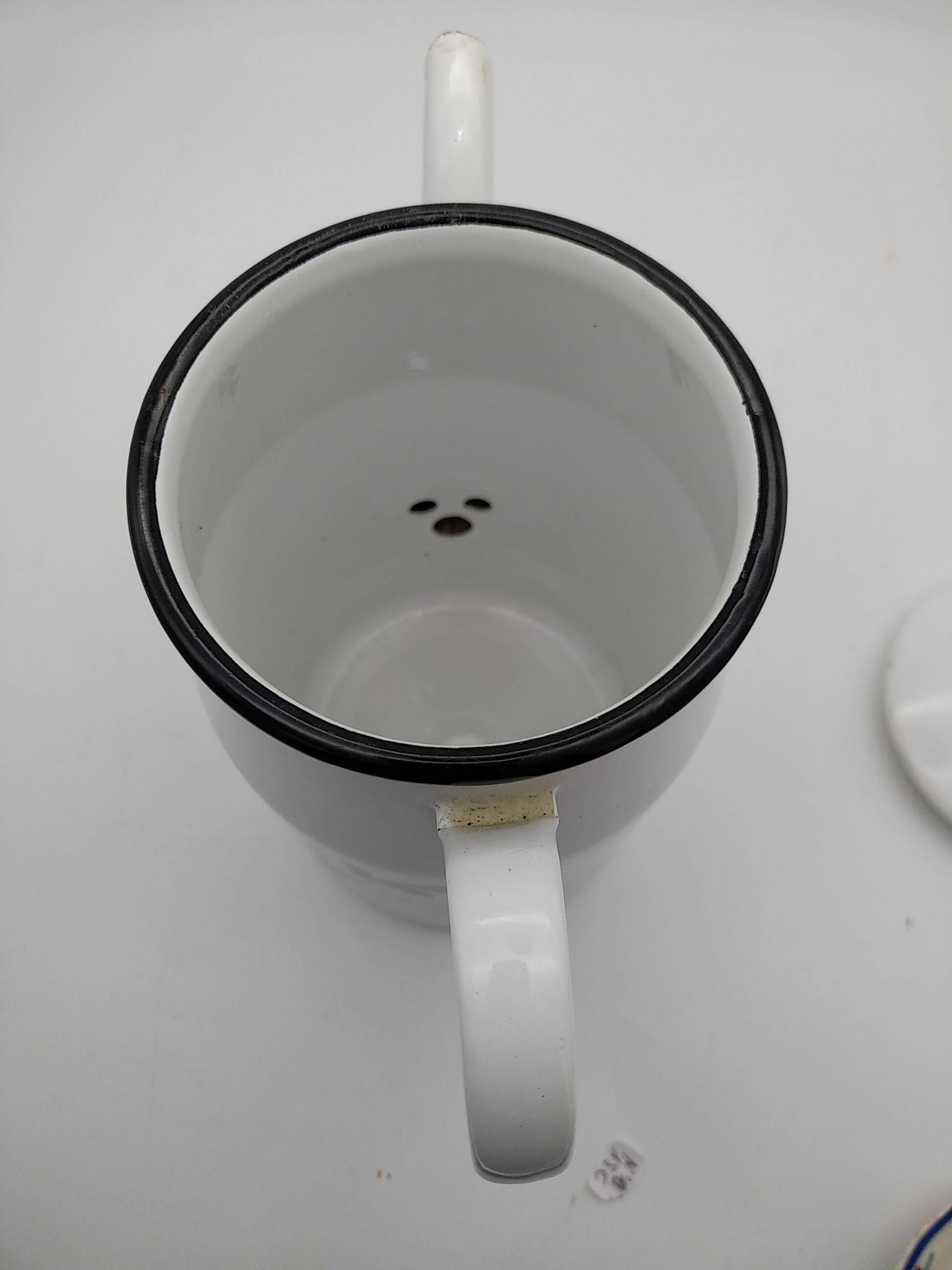 Enameled metal coffee maker