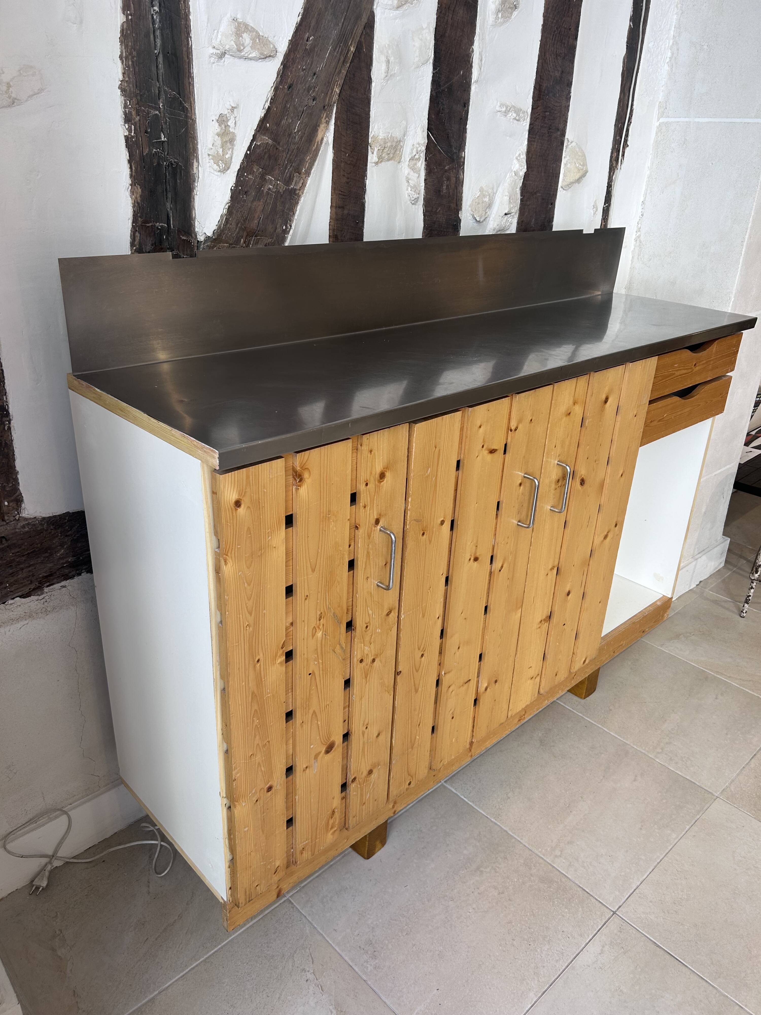 Charlotte Perriand, Les Arcs, Kitchen cupboard 1960